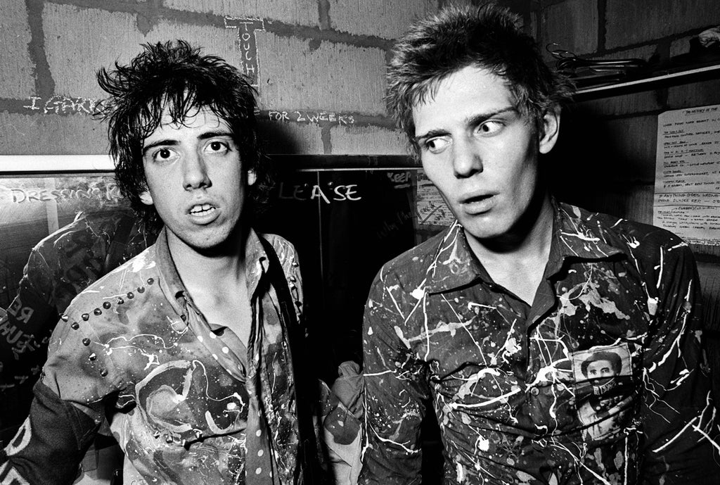 The Clash - (CL001SSHE)
