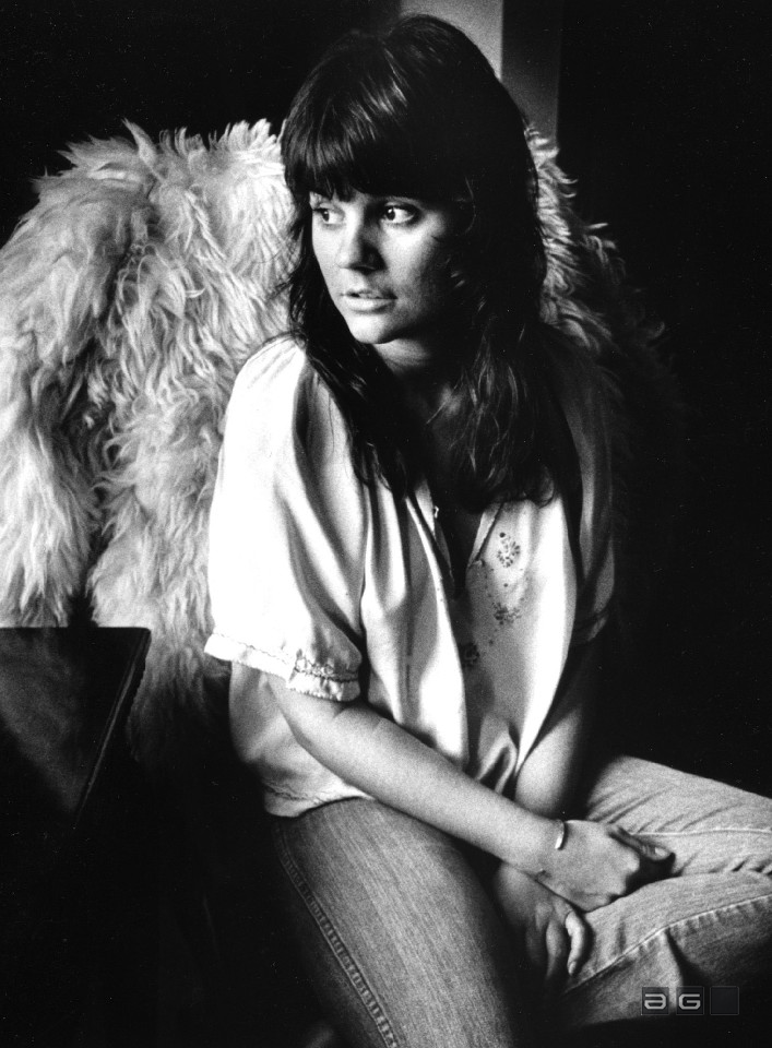 Linda Ronstadt by Barrie Wentzell