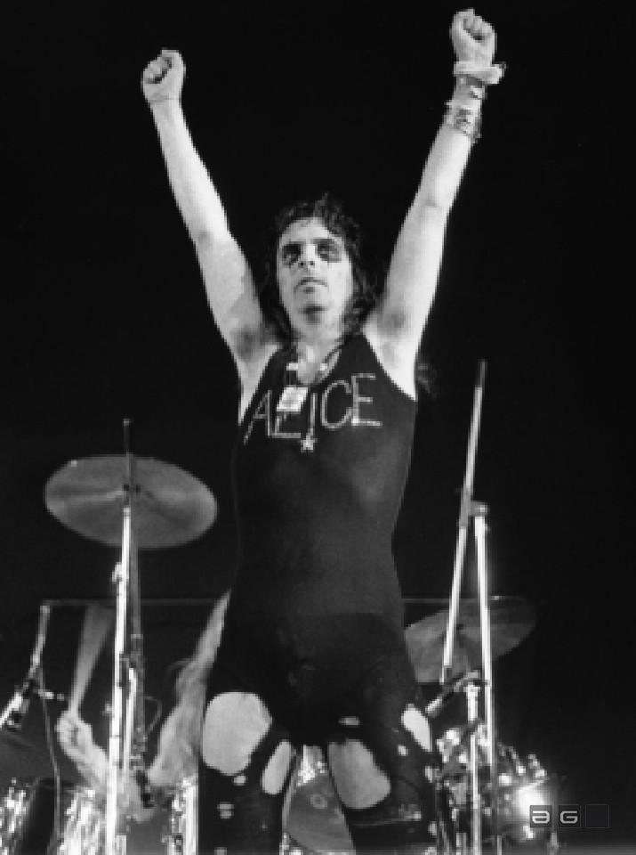Alice Cooper by Barrie Wentzell