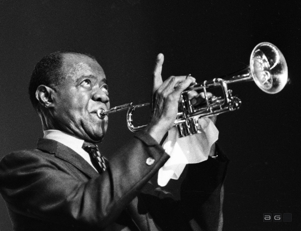 Louis Armstrong by Barrie Wentzell